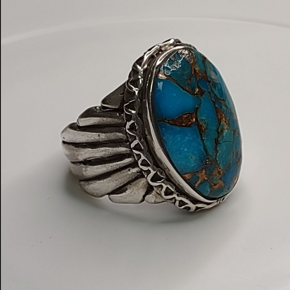 Beautiful southwestern Hallmark men's sterling silver turquoise Ring size 10.25